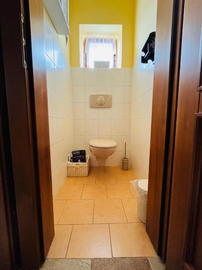 Apartman U Smrku Dvůr Králové nad Labem Buitenkant foto